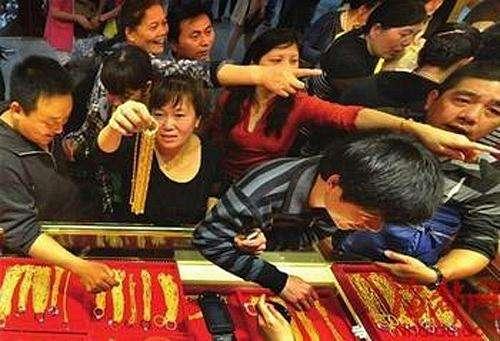 四五年前疯狂抢购“金条”的人<strong></p>
<p>期货现金币</strong>，后来怎么样了？赔钱了吗？