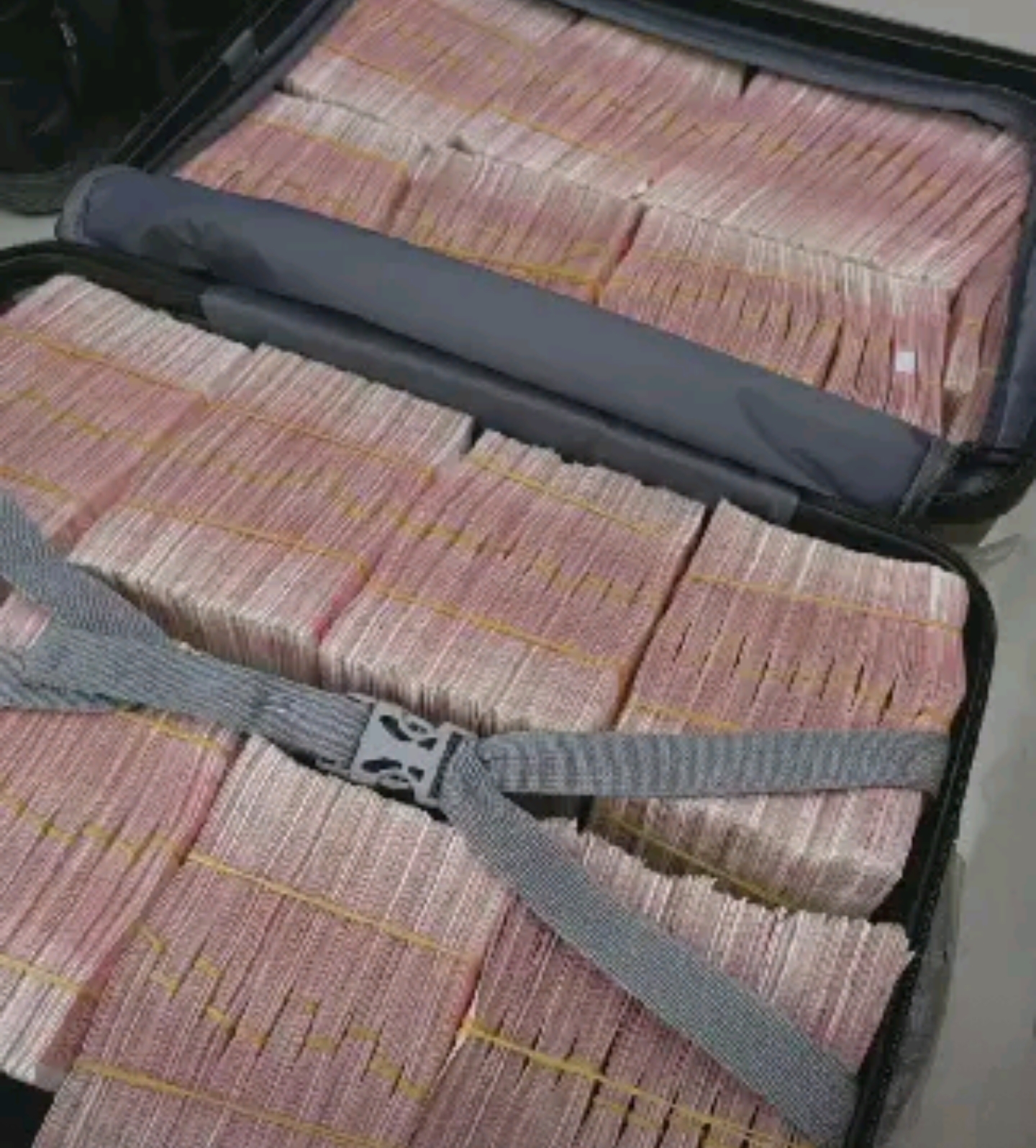 比特币现金(比特币现金暴跌)